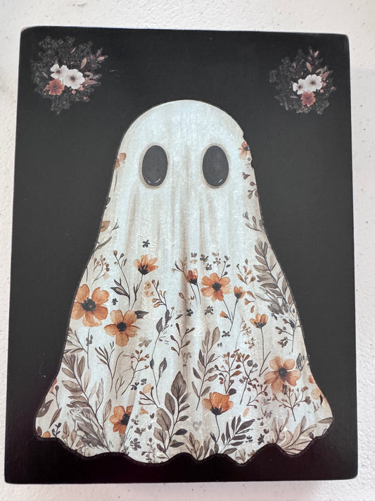 Sweet Ghost Shelf Sitter